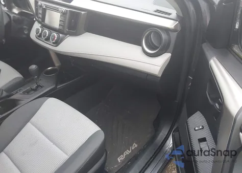 2015 Toyota Rav4 Le z USA, uszkodzony, nr VIN JTMBFREV2FD126460